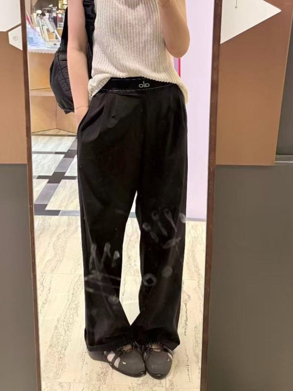 Alo Yoga Suit Up Trouser Black✅Effortless Everyday Pants NWT - Picture 7 of 7